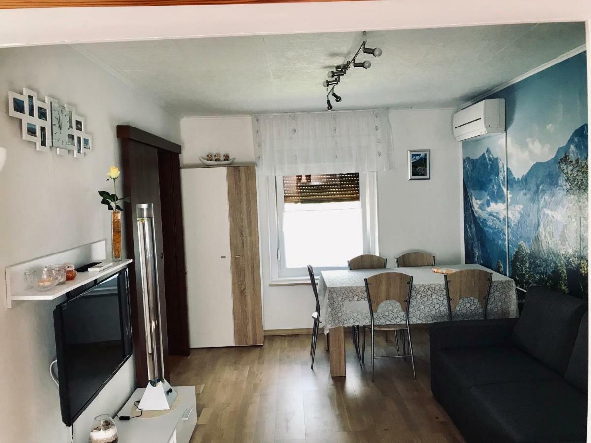 Apartma Evi Zaga Exteriér fotografie